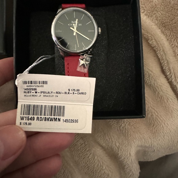 NWT Coach Watch - Picture 5 of 6